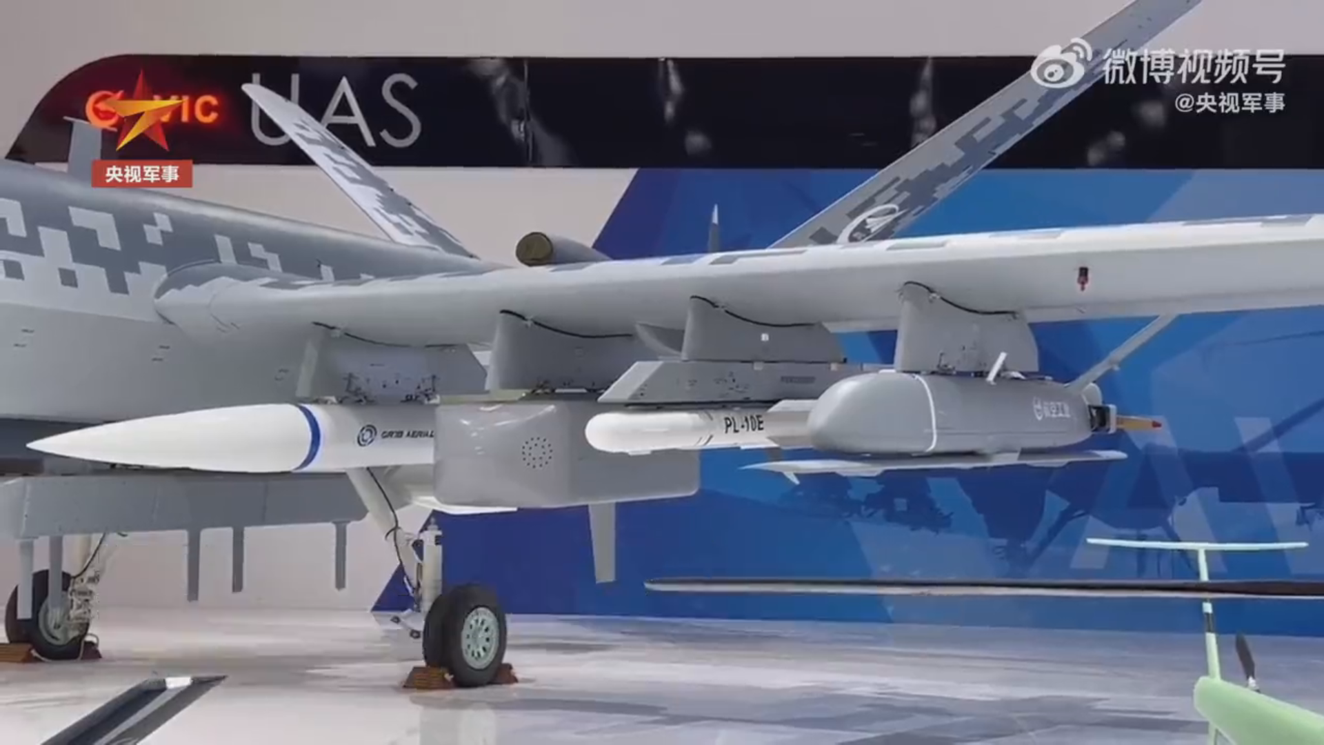 China presentó al dron de reconocimiento Wing Loong 3 de su competidor MQ-9B SkyGuardian con un alcance de 10.000 km y misiles PL-10-3